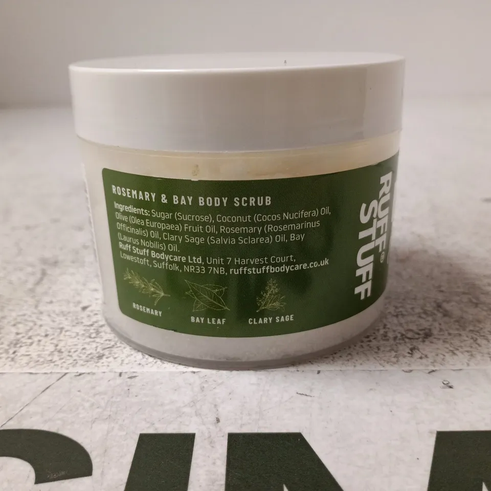 RUFF STUFF ROSEMARY & BAY BODY SCRUB (ROSEMARY & BAY) – COSMETIC JAR