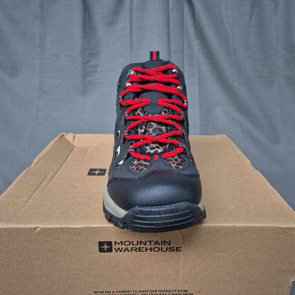 BOXED MOUNTAIN WAREHOUSE ADVENTURER WOMENS WATERPROOF PRINTED WALKING BOOTS - SIZE 3