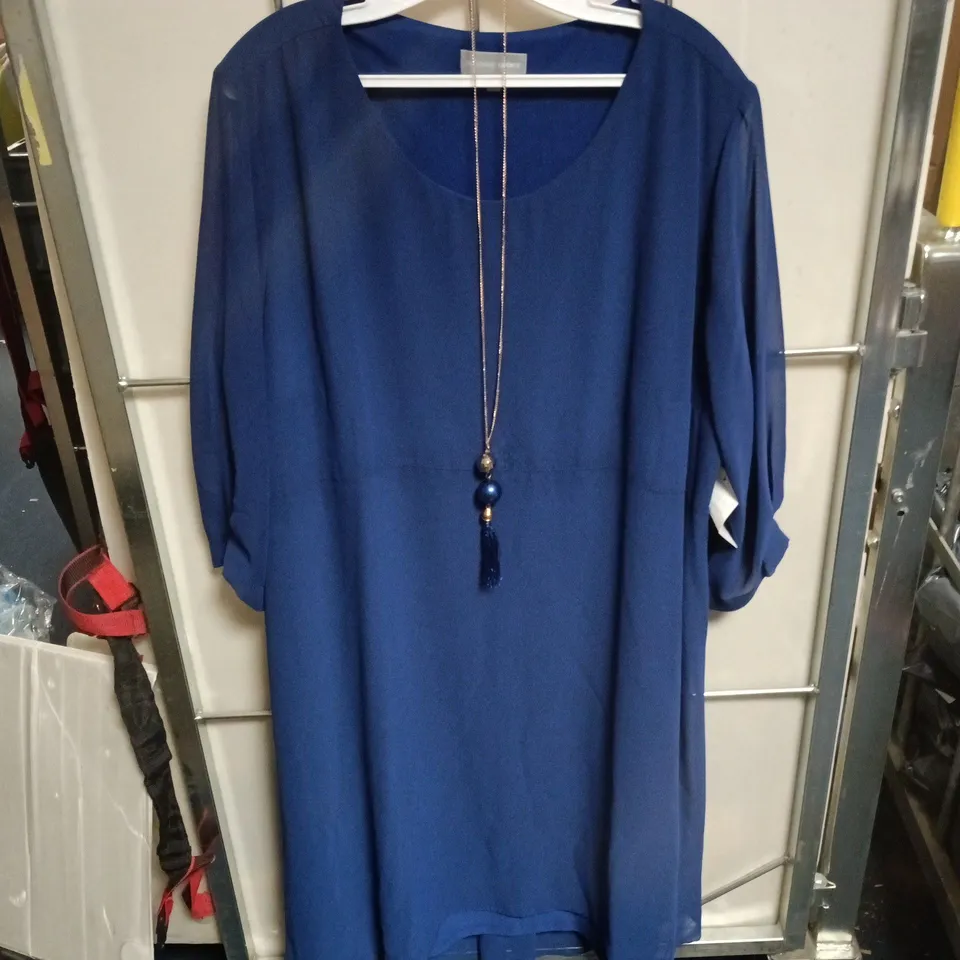 BOX OF APPROXIMATELY 30 ASSORTED CLOTHING ITEMS TO INCLUDE PERSONAL CHOICE, MASCARA ETC