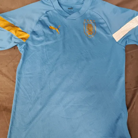 PUMA URUGUAY FOOTBALL SHIRT WITH GOLD CREST BADGE SIZE MEDIUM