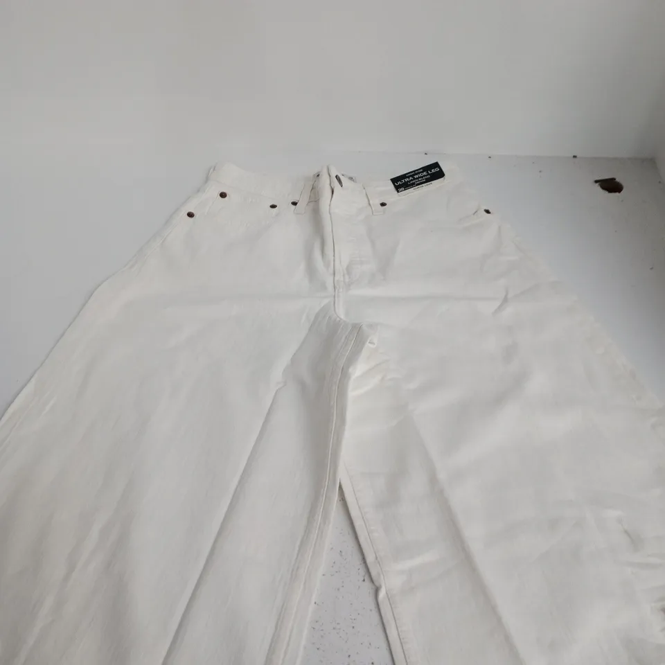 ABERCROMBIE & FITCH HIGH RISE ULTRA WIDE LEG LINEN-BLEND DENIM JEANS, CURVE LOVE, UK 10 (US 28)
