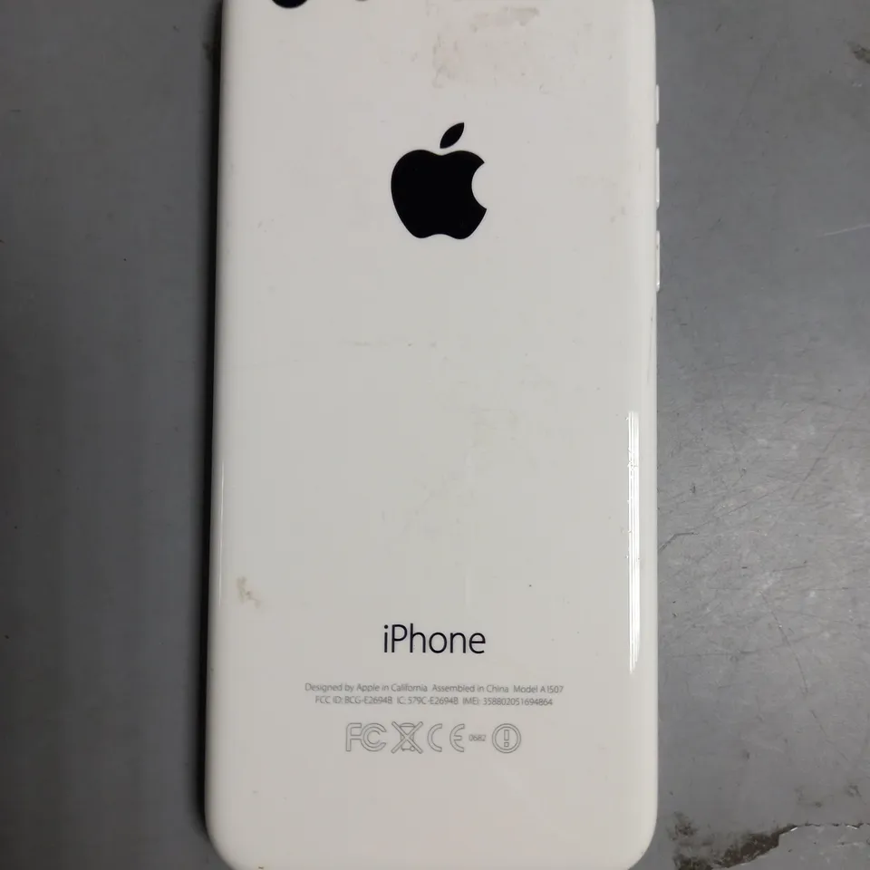 APPLE IPHONE 5C (8GB) / MG8X2B/A MOBILE PHONE