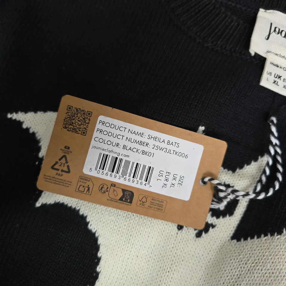 JOANIE KNIT JUMPER – BLACK WITH BAT MOTIF, UK L (US L, EU L)