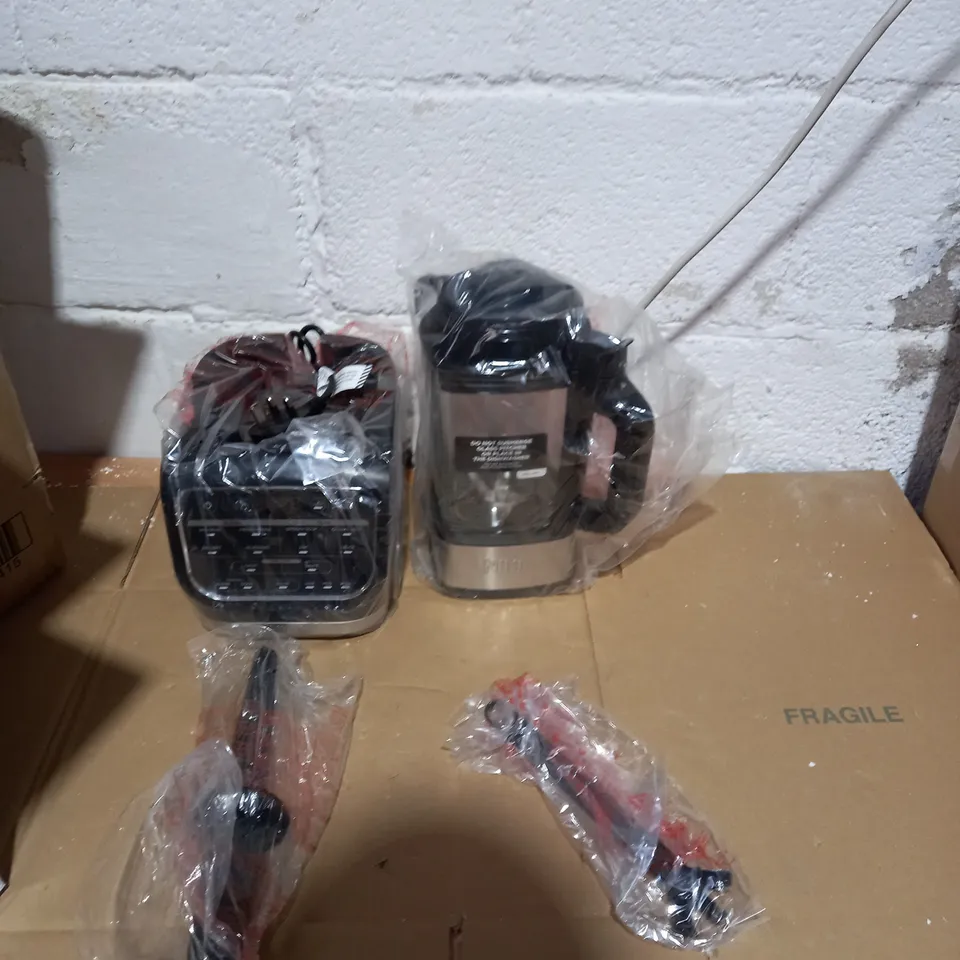 NINJA BLENDER & SOUP MAKER 