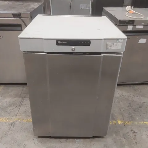 GRAM F 210 RG 3N COMMERCIAL UNDERCOUNTER FREEZER
