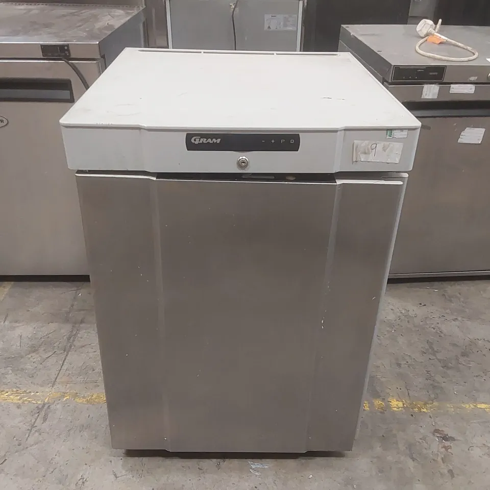 GRAM F 210 RG 3N COMMERCIAL UNDERCOUNTER FREEZER