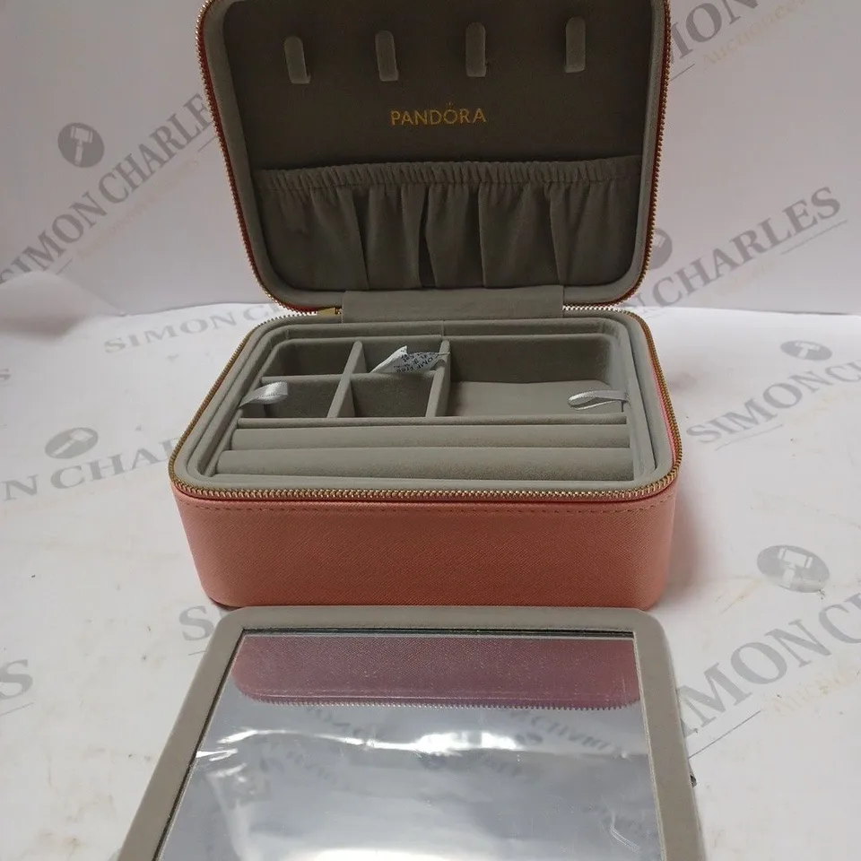 PINK MEDIUM PANDORA JEWELLERY BOX