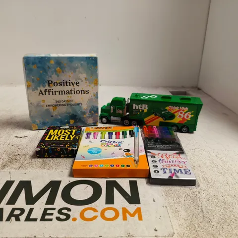 TOTE OF APPROXIMATELY 22 ASSORTED TOY/GAME ITEMS TO INCLUDE POSITIVE AFFIRMATIONS, MOST LIKELY CARD GAME, WH SMITH BRUSH PENS, BIC COLOUR PENS ETC