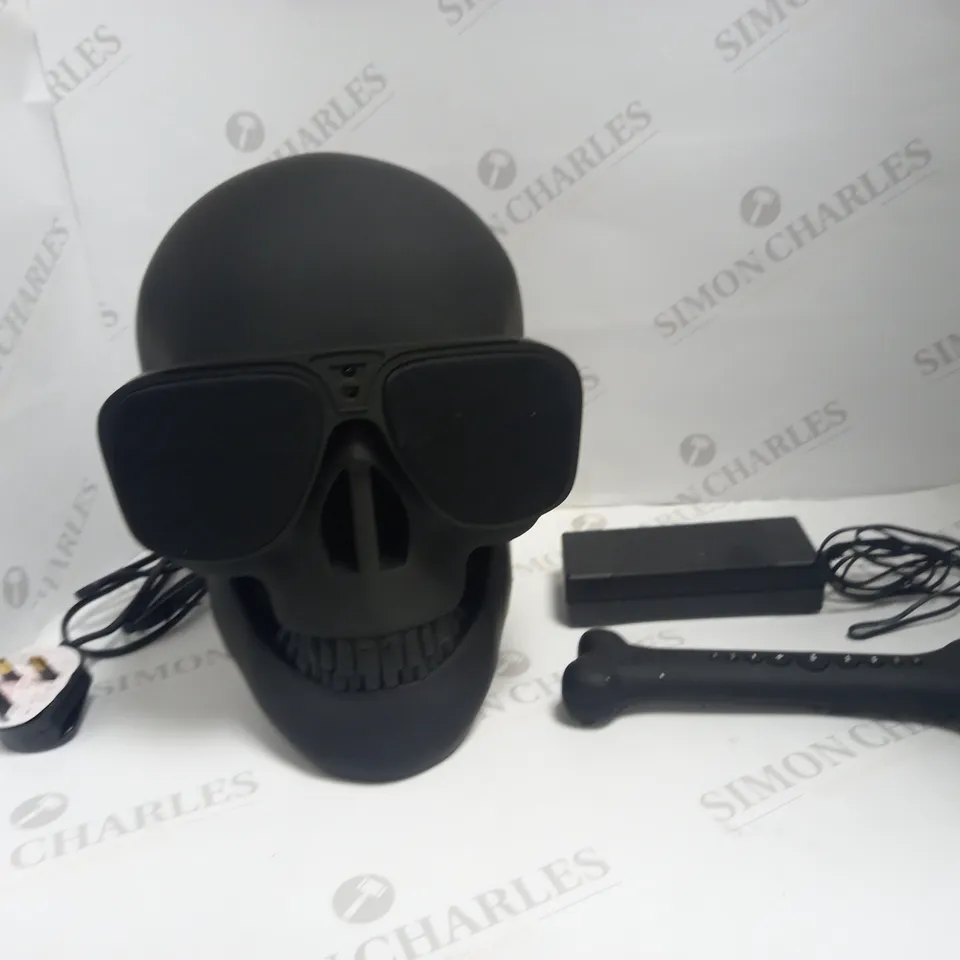 JARRE AERO SKULL HD+ BLUETOOTH SPEAKER WITH IPHONE DOCK