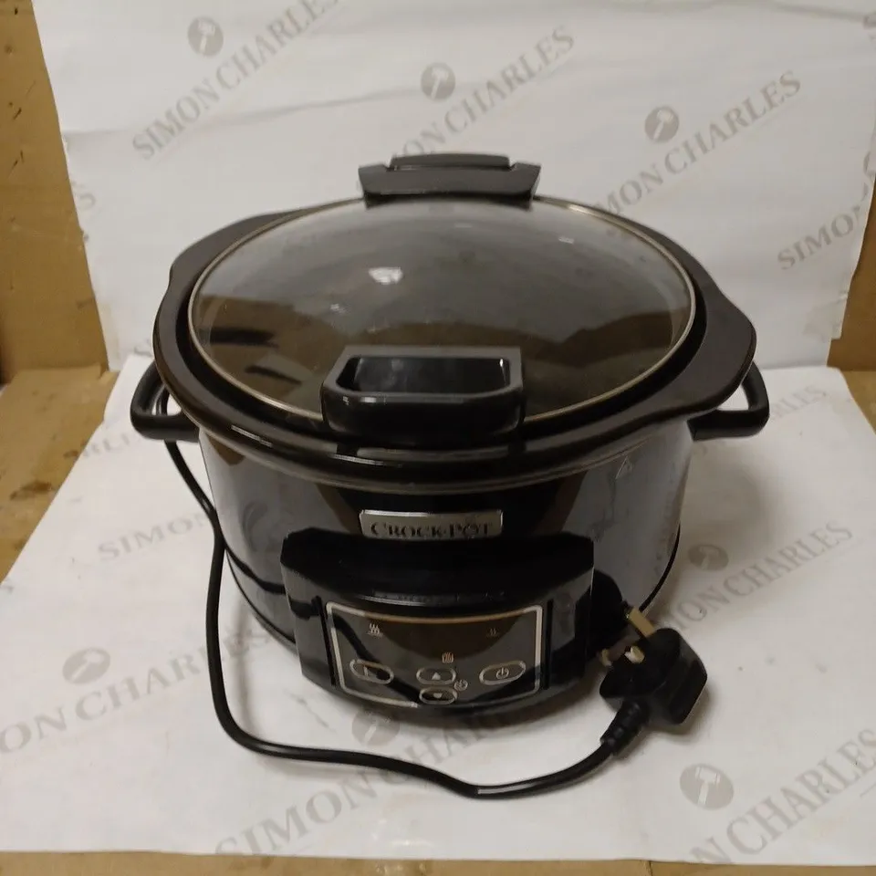 CROCK POT SLOW COOKER 
