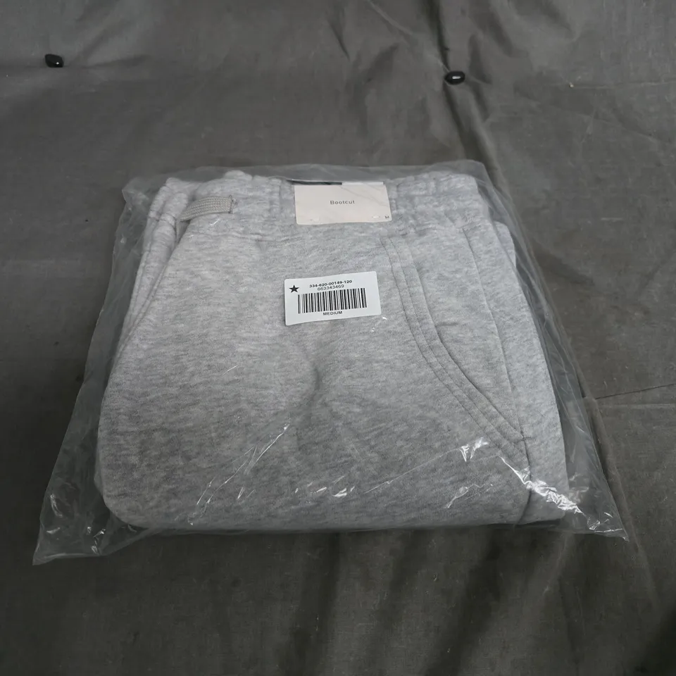 BAGGED HOLLISTER BOOTCUT FLEECE JOGGERS - SIZE M