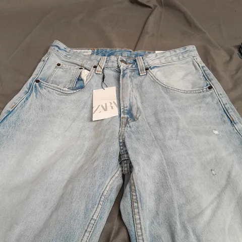 ZARA BAGGY FIT LIGHT DENIM JEANS - EUR 38