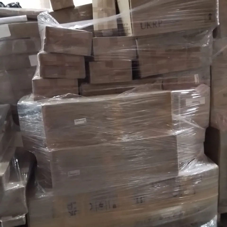 PALLET OF ASSORTED HOUSEHOLD GOODS AND PRODUCTS TO INCLUDE;PILLOWS,BARSTOOL
