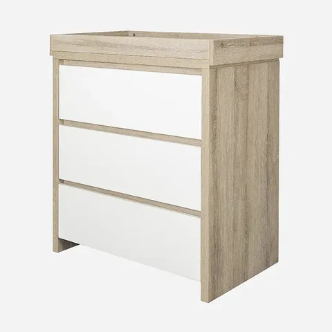 BOXED TUTTI BAMBINI THE MODENA CHEST CHANGER - OAK (2 BOXES)