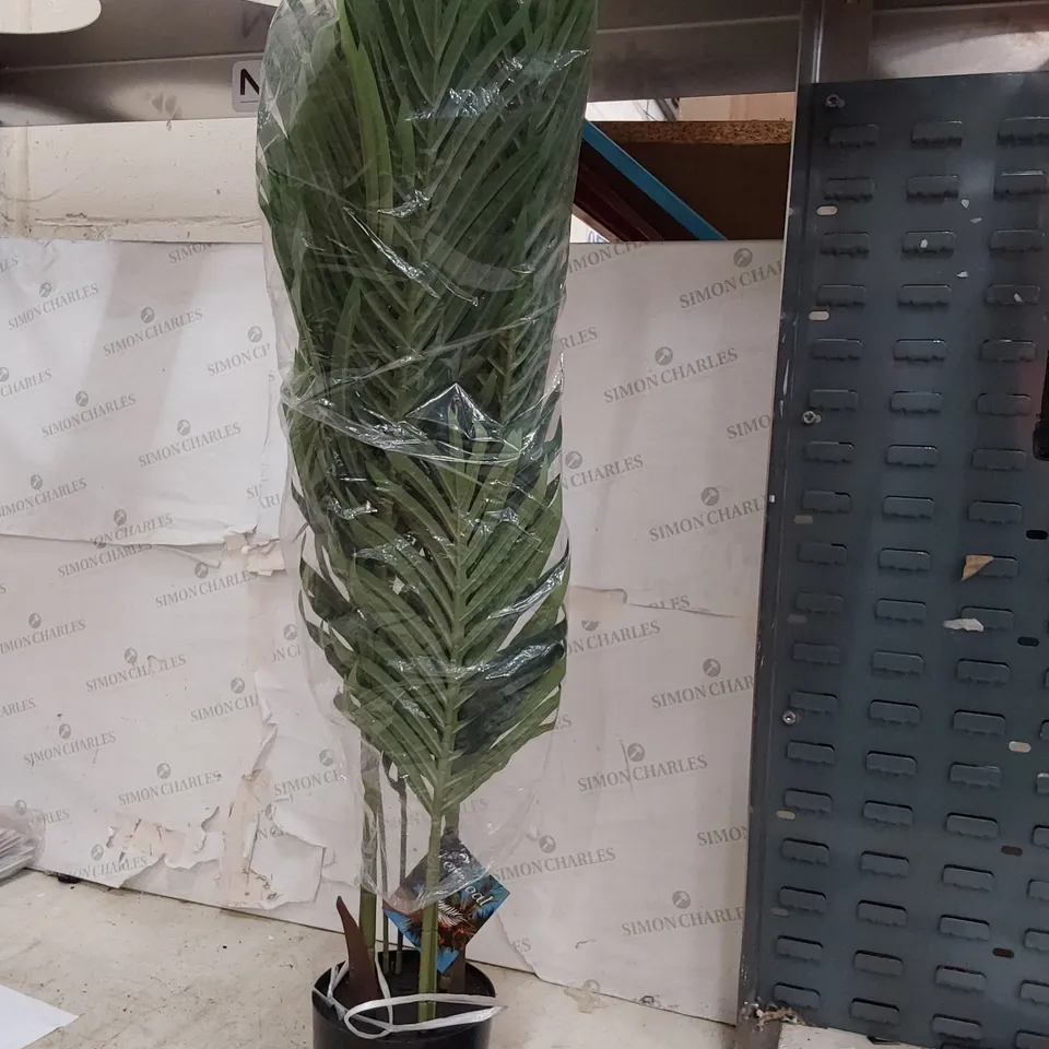 BOXED ARTIFICIAL PLANT 