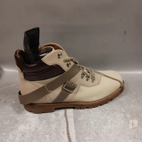 PAIR OF BALLY FORESTER SHOES - SIZE UNSPECIFIED 