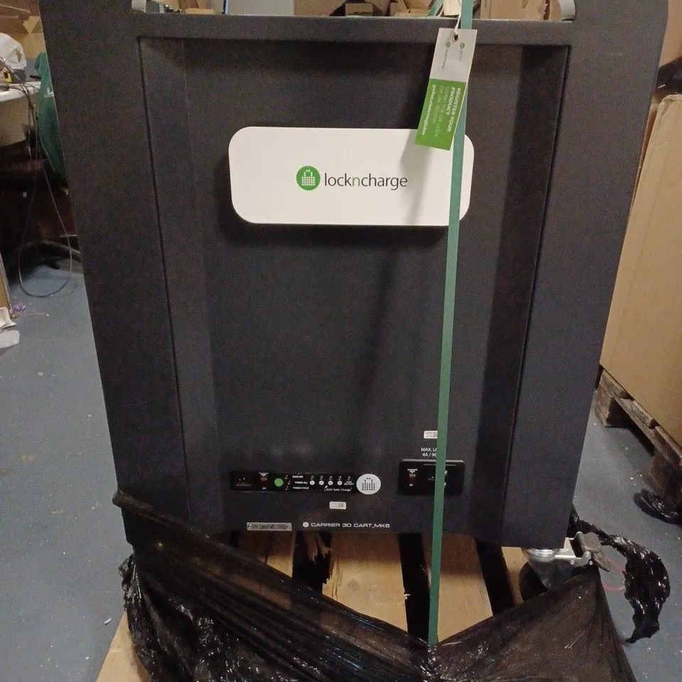 LOCK-N-CHARGE CARRIER 30 PORTABLE DEVICE MANAGEMENT CART