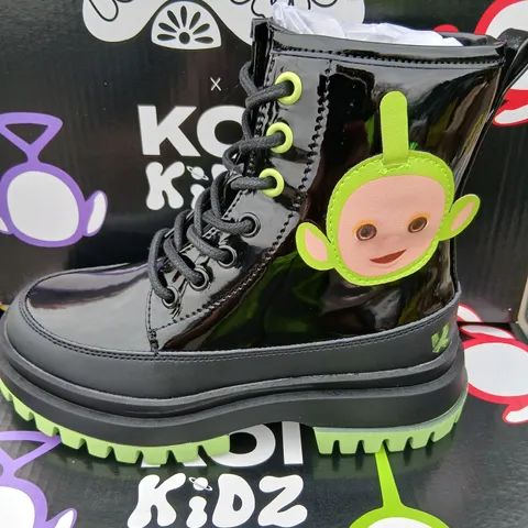 TELETUBBIES X KOI TUBBYTRONIC KIDZ DIPSY HEAD BOOTS SIZE 11K