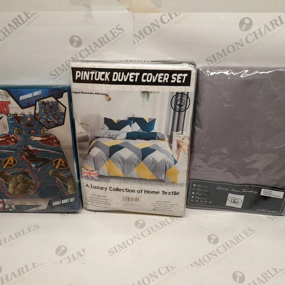 APPROXIMATELY NINE ITEMS OF ASSORTED BRAND NEW BEDDING TO INCLUDE;