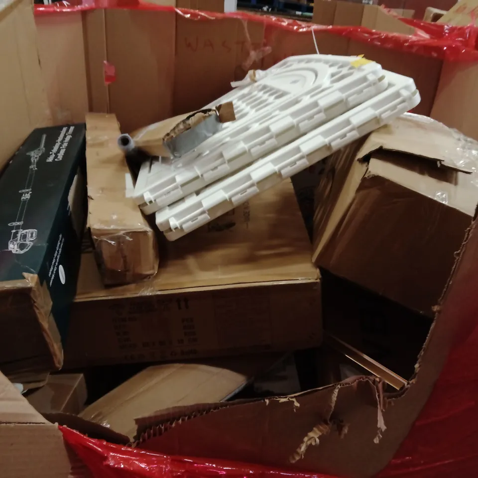 PALLET OF ASSORTED HOUSEHOLD GOODS AND PRODUCTS TO INCLUDE; CEILING FAN WITH LIGHT,POLE HEDGE TRIMMER,MAT