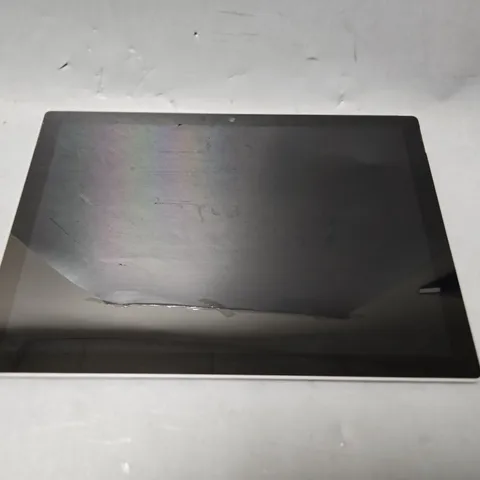 MICROSOFT SURFACE PRO 5