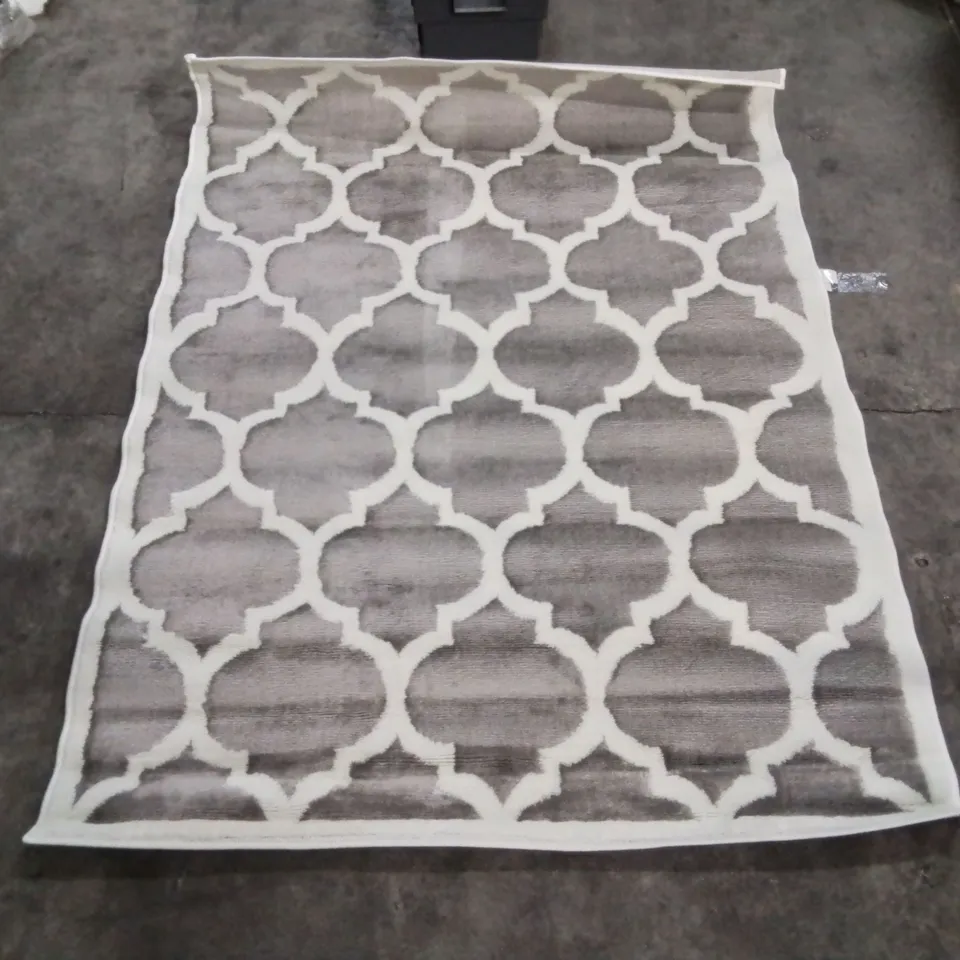 BRAND NEW BAGGED PACO HOME SINAI RUG - 120 x 170cm