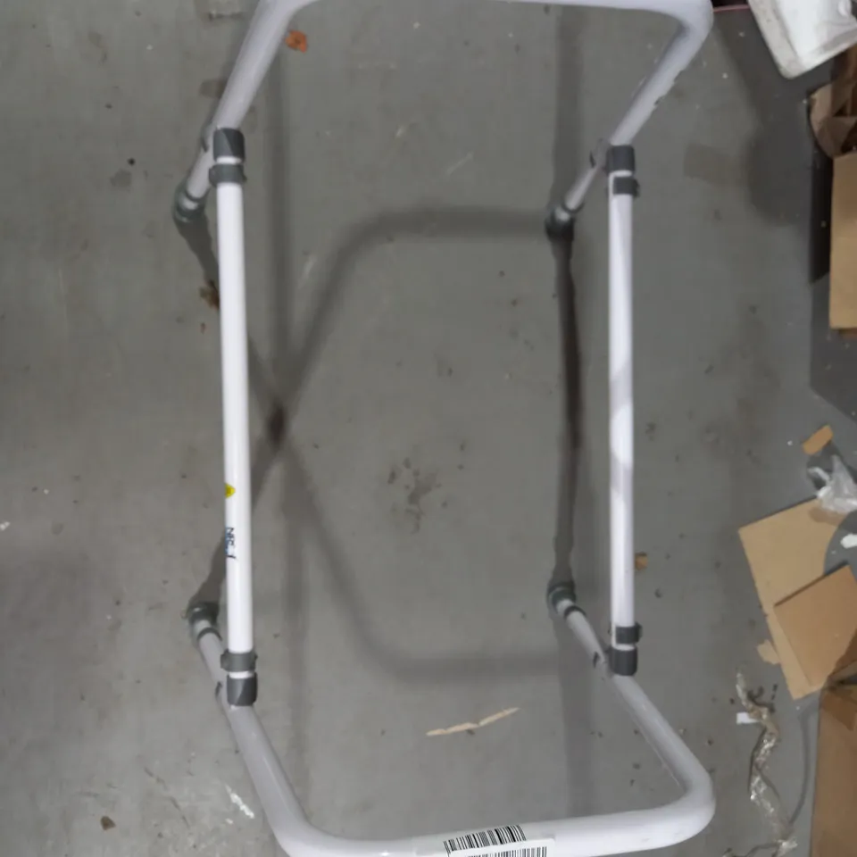 NRS HEALTHCARE TOILET SEAT 