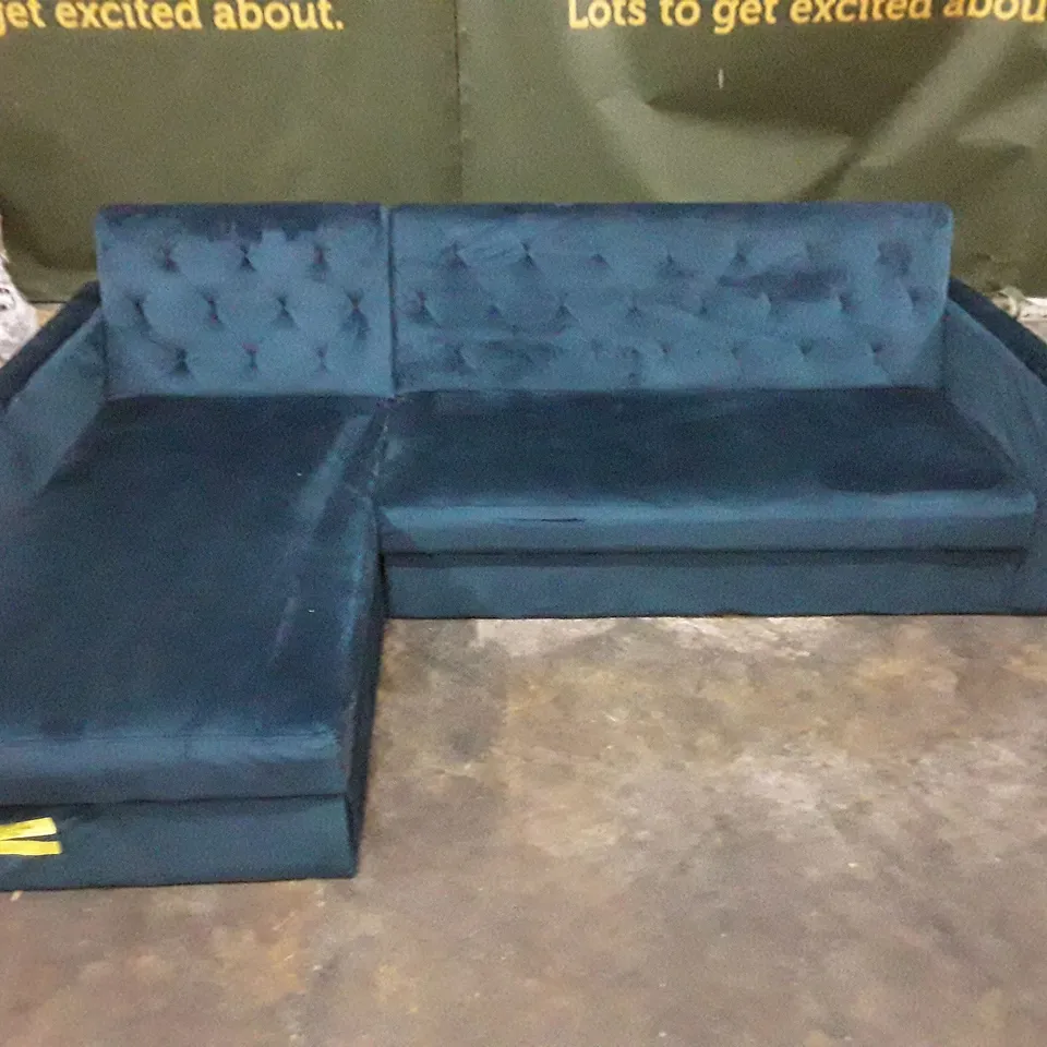 QUALITY DESIGNER 2-PIECE CORNER SOFA CHAISE - TEAL VELVET FABRIC 