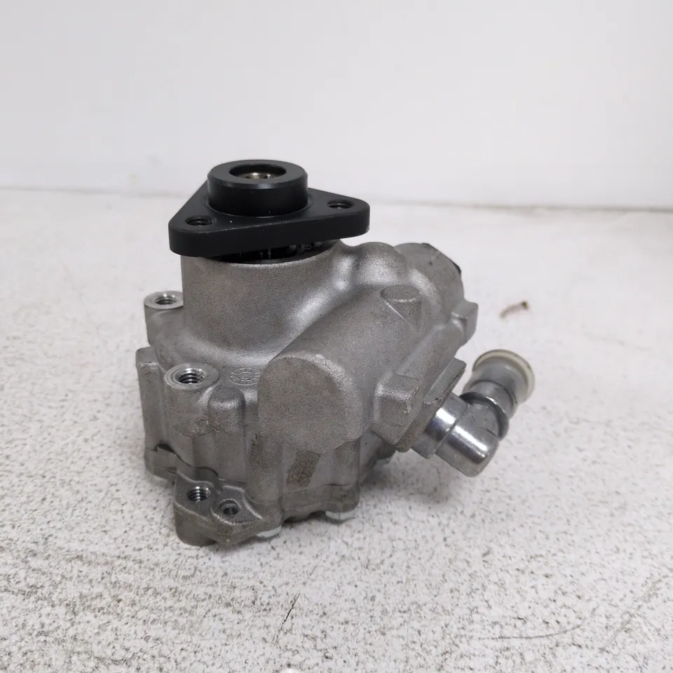 POWER STEERING PUMP (MODEL UNSPECIFIED)