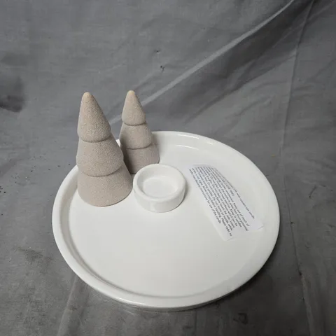 21CM CERAMIC CANDLE TRAY WITH CHRISTMAS TREES