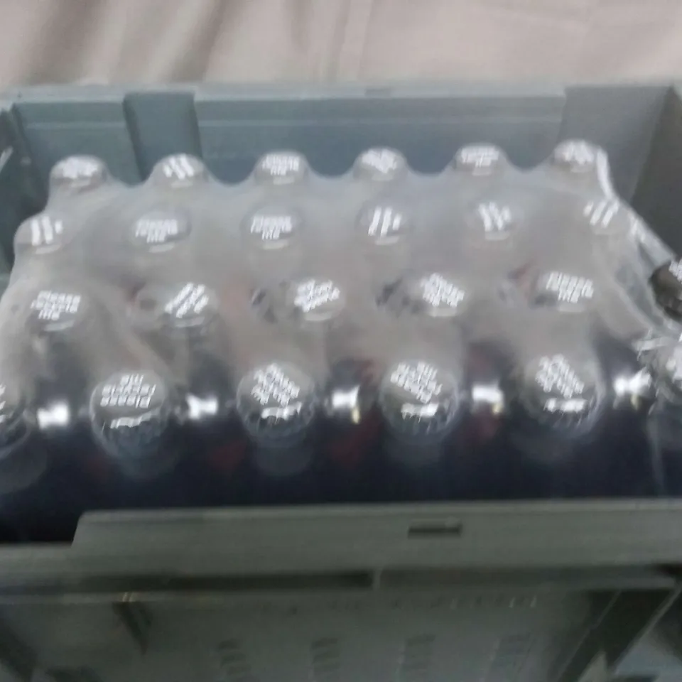 APPROXIMATELY 20 ASSORTED FOOD AND BEVERAGE PRODUCTS TO INCLUDE COCACOLA ZERO SUGAR 24 PACK