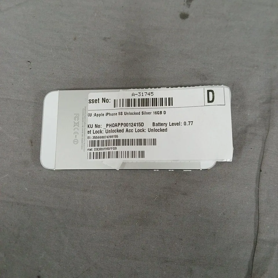 APPLE IPHONE 5S UNLOCKED – SILVER – 16GB. PHONE DOES NOT POWER ON