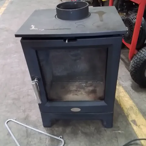 CLARKE MALVERN II 4.9KW CAST IRON WOOD BURNING STOVE