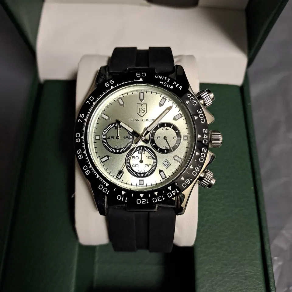 FRANK SCMIDT WHITE DIAL GENTS CHRONOGRAPH WATCH WITH BLACK RUBBER STRAP