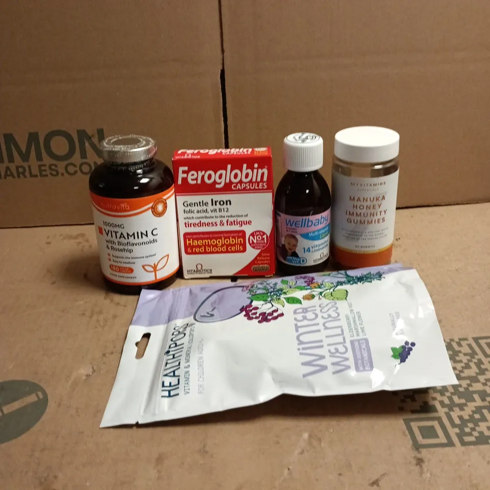 TOTE OF APPROXIMATELY 20 ASSORTED VITAMIN/SUPPLEMENT RELATED ITEMS TO INCLUDE FEROGLOBIN, WELLBABY LIQUID, MANUKA HONEY IMMUNITY GUMMIES, 1000MG VITAMIN C ETC