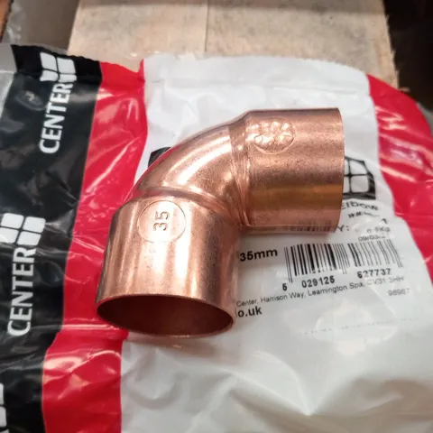 PALLET OF APPROXIMATELY 1400 CENTER COPPER ELBOWS