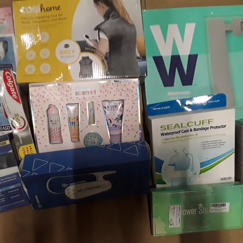 LARGE QUANTITY OF ASSORTED ITEMS TO INCLUDE  DIDGITAL SCALES COSI HOME HEATED VEST BLOOD PRESSURE MONITOR ELECTRIC TOOTHBRUSH ECT