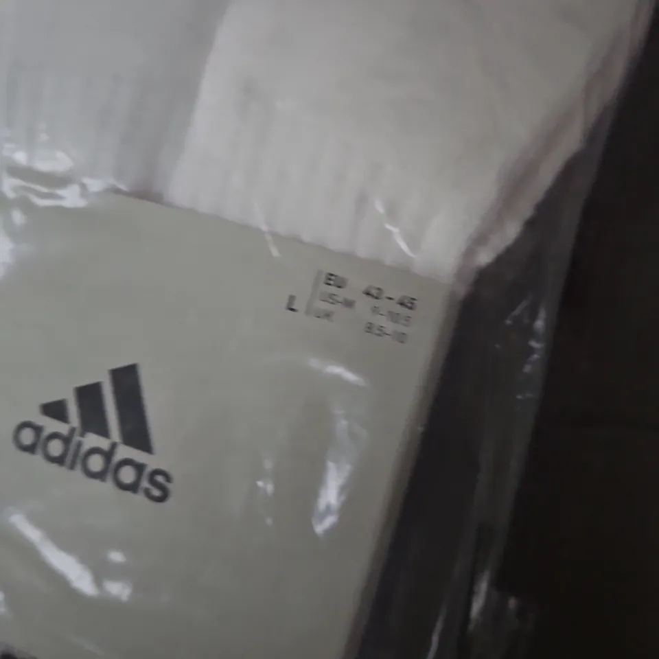 BAGGED ADIDAS CUSHIONED SOCKS – WHITE, 3-PACK