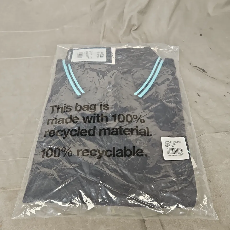 BAGGED FRED PERRY TWIN TIPPED SHIRT IN NAVY/MINT BLUE SIZE XL