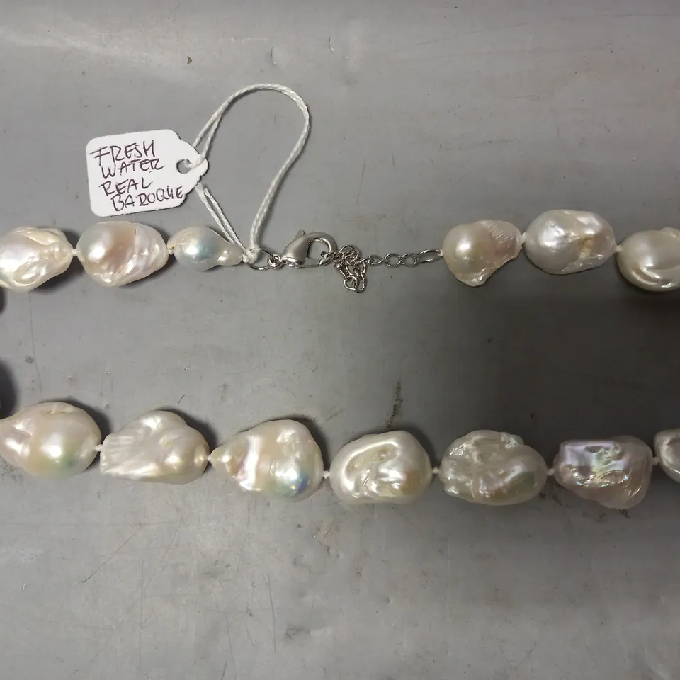 UNBRANDED FRESH WATER BAROQUE PEARL NECKLACE