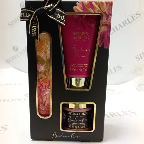 BAYLIS AND HARDING BOUDOIRE ROSE SET