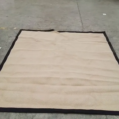 QUALITY DESIGNER AREA RUG - APPROXIMATELY 200CM X 200CM - NATURAL