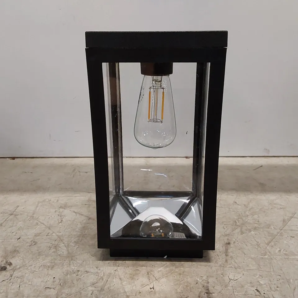 BOXED OUTDOOR LANTERN IN BLACK // FAULTY (1 BOX)