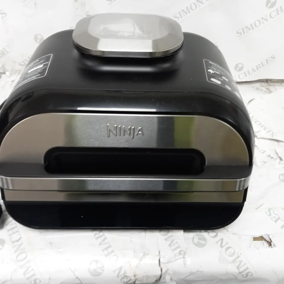 BOXED NINJA FOODI MAX HEALTH GRILL & AIR FRYER