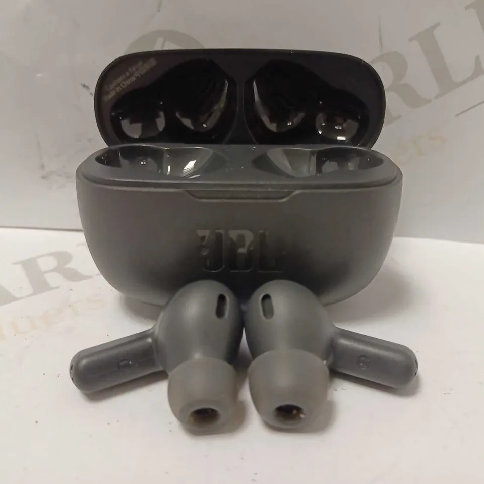 JBL WAVE200TWS TRUE WIRELESS EARBUDS