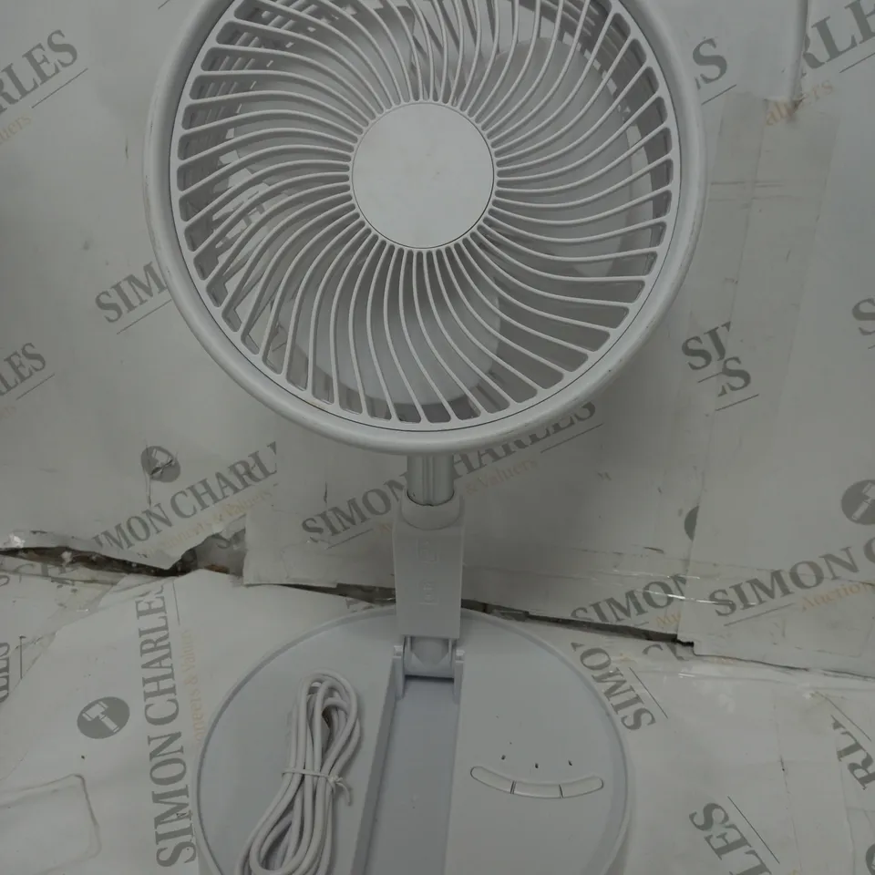 BELL & HOWELL ADJUSTABLE FOLDING RECHARGEABLE STAND FAN WHITE