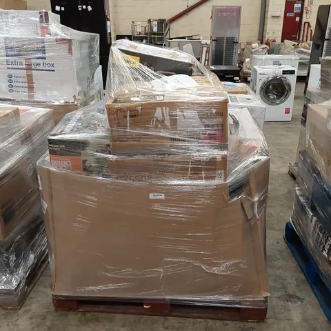 PALLET OF APPROXIMATELY 21 UNPROCESSED RAW RETURN HOUSEHOLD AND ELECTRICAL GOODS TO INCLUDE;