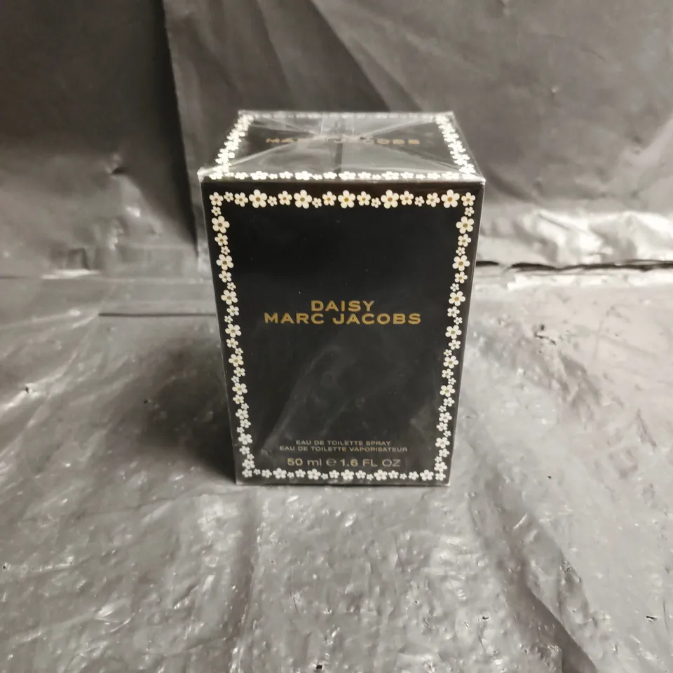 SEALED MARC JACOBS DAISY EAU DE TOILETTE 50ML