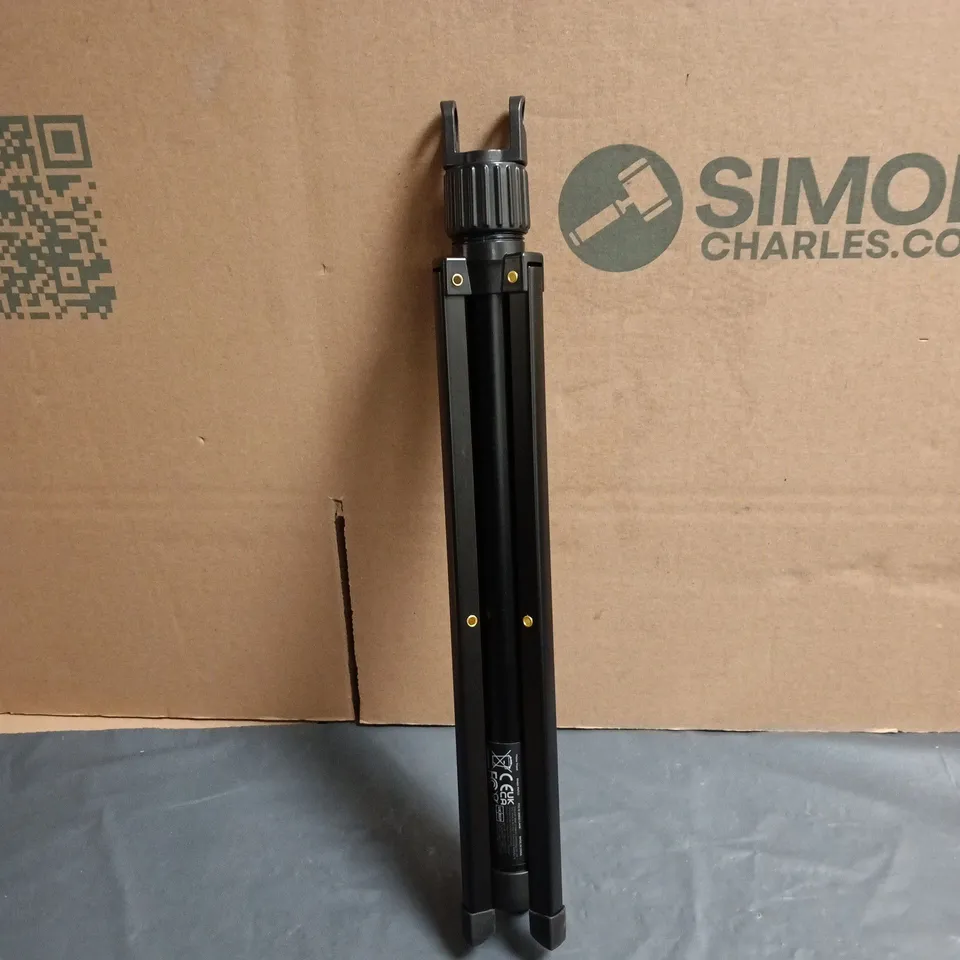 PHONE TRIPOD 180CM BLACK BOXED