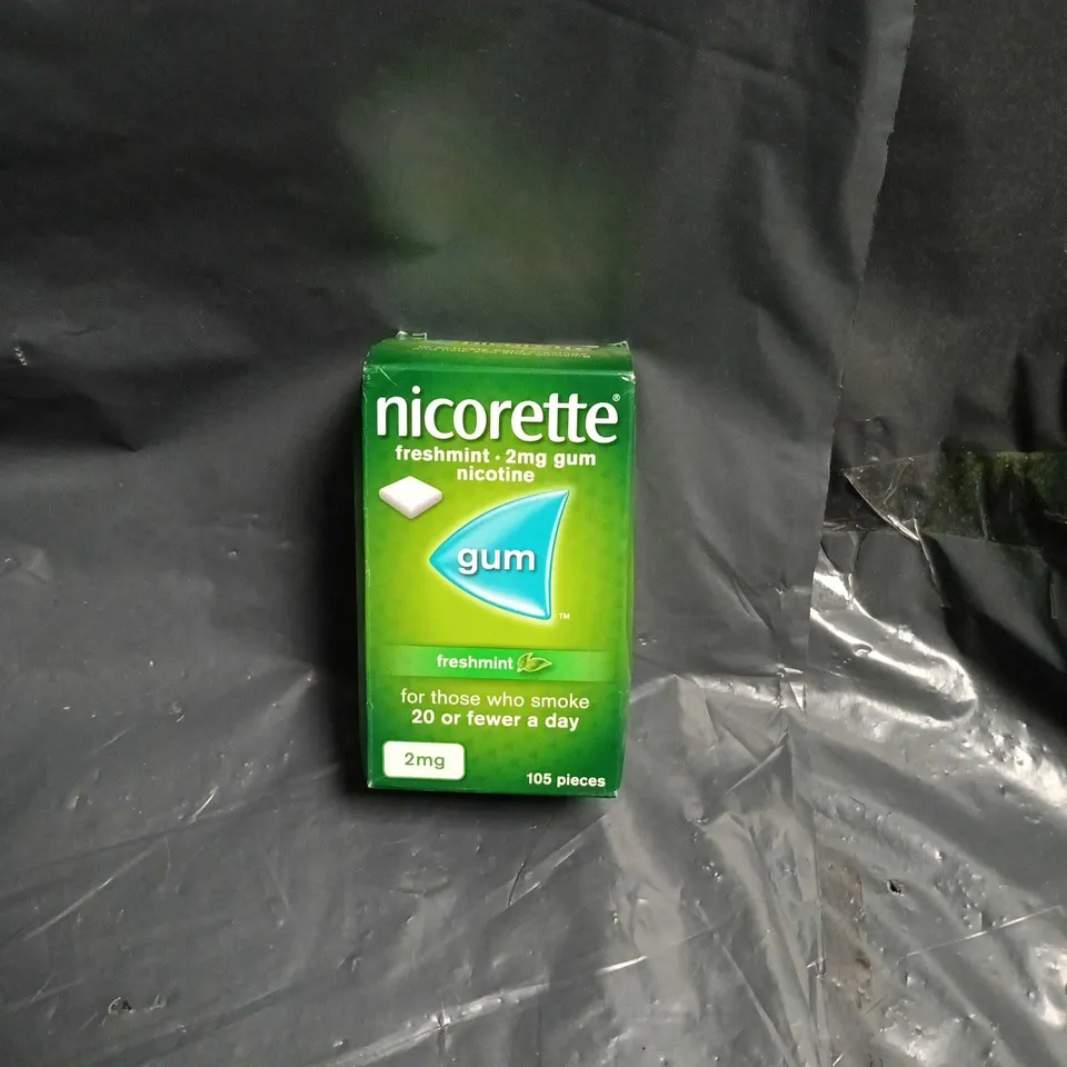 BOX OF APPROXIMATELY 20 CIGARETTE ALTENATIVES INCLUDING NICORETTE INHALATOR, NICORETTE GUM AND NIQUITIN PATCHES